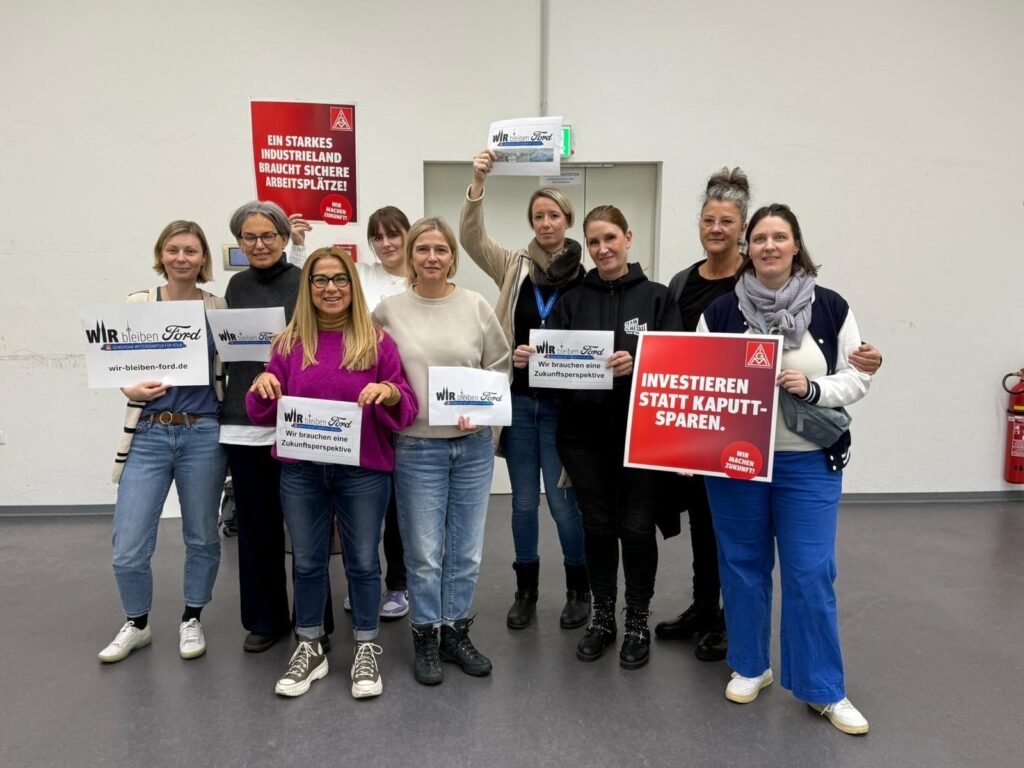 Fatma, Svenja, Uta, Caro, Andrea, Lara, Marieke, Yvonne, Sandra